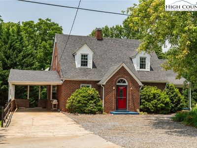 4216 Boone Trail, Millers Creek, NC, 28651