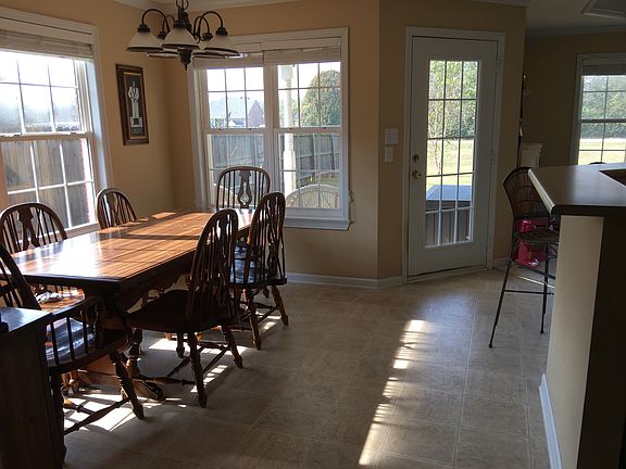 Breakfast Nook