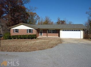 2406 Winterview Rdg, Gainesville, GA 30506