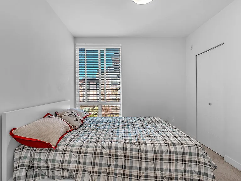 707 Como Lake Ave #212 — Photo 10