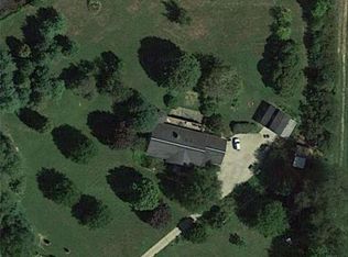 3224 Irish Rd NW, Magnolia, OH 44643