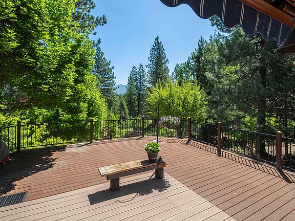 3rd image of 10711 Royal Crest Dr