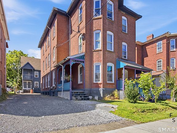 2nd image of 133 Babcock Street