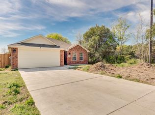 2412 Sylvia St, Dallas, TX 75241