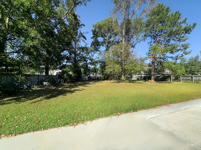 12 Cassidy Ct — Photo 5