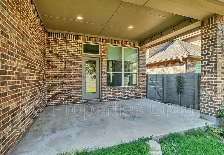 120 Lilypad Bnd — Photo 27