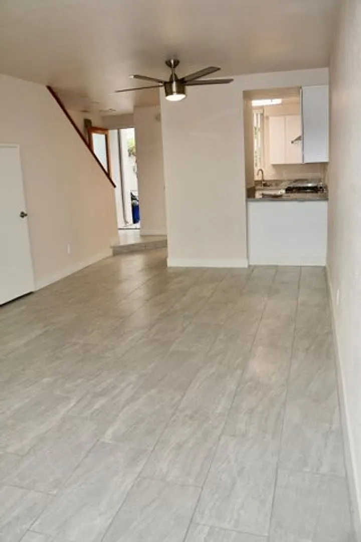 125 Hillcrest Drive — Photo 3