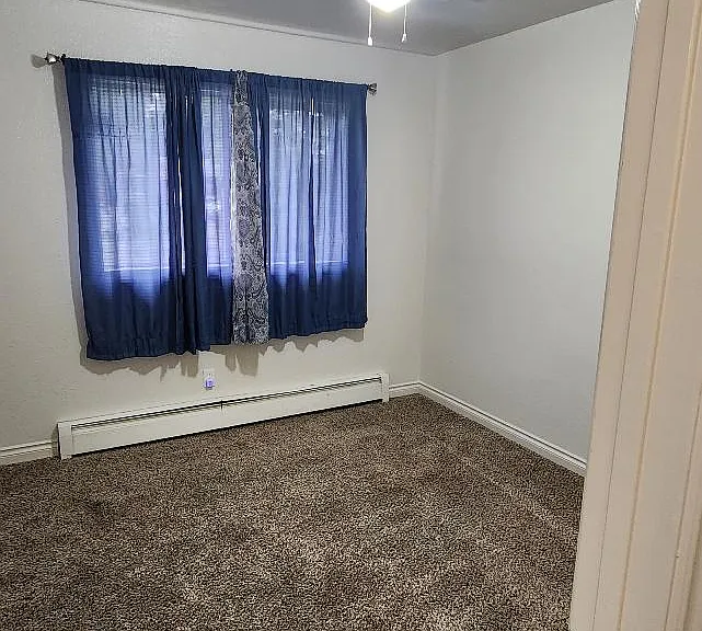 211 McKinley St — Photo 16