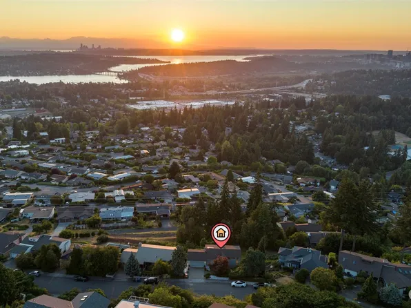 13800 SE 44th Street, Bellevue, WA 98006