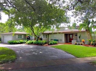 202 S Fig Tree Ln, Plantation, FL 33317