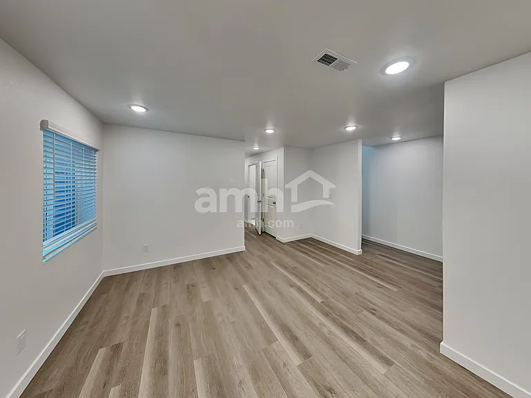 23563 E 3rd Pl — Photo 9