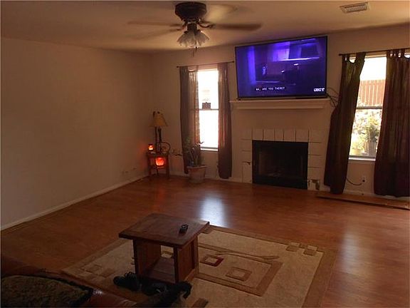 5th image of 197 Oak River Dr