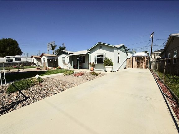 2nd image of 3411 W 187th Pl