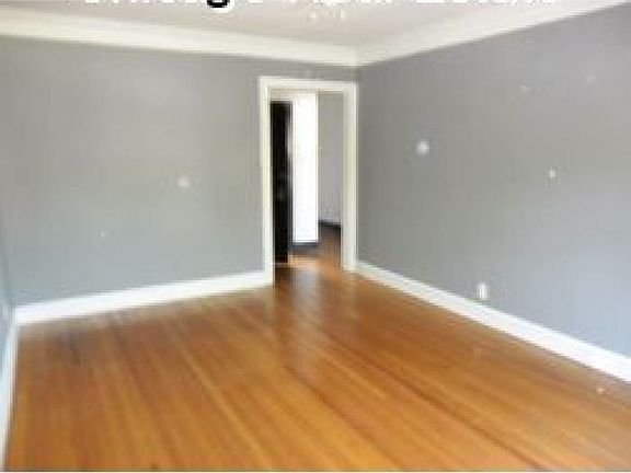 4th image of 2500 N Western Ave