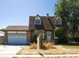 1831 Western Charm Dr, Riverton, UT 84065
