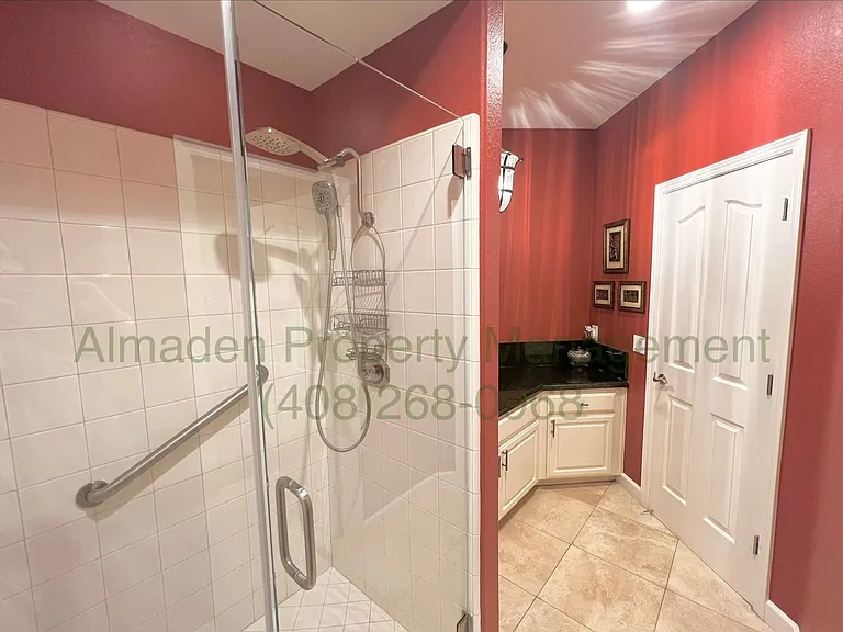 7000 Sterling Gate Ct — Photo 17
