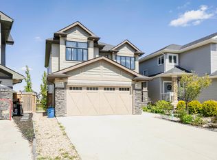 15848 13th Ave SW, Edmonton, AB