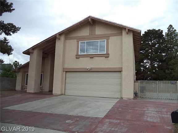 3rd image of 5521 Maidstone Cir