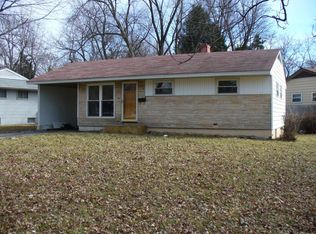 154 Ben Nevis Rd, Saint Louis, MO 63137