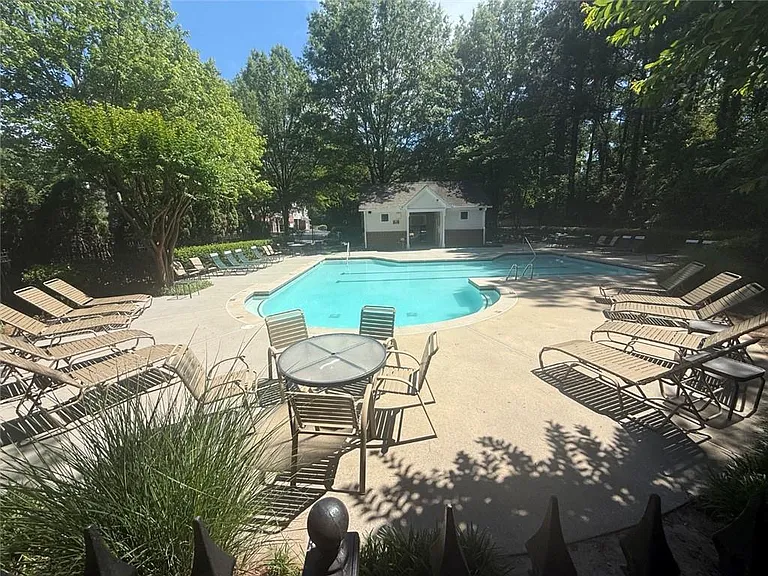 411 Spring Heights Ln SE #4 — Photo 26