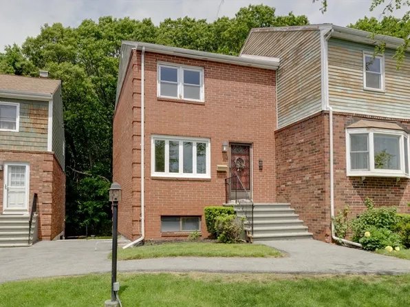 6 Loring Hills Ave Unit G4, Salem, MA 01970