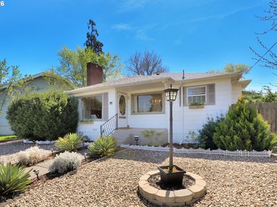 1214 E 11th St, The Dalles, OR, 97058