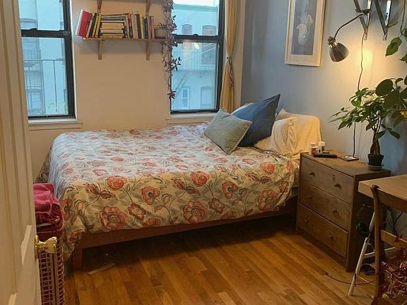 3rd image of 34-28 43rd St #1