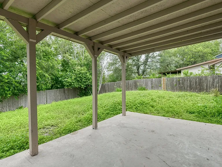 10341 Flatland Trl — Photo 15