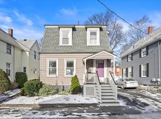 6 Allen Pl, Melrose, MA 02176