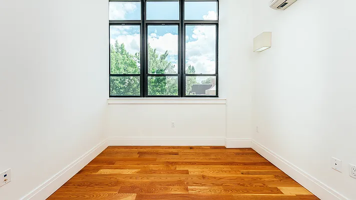 Rented by Nooklyn NYC LLC | media 6