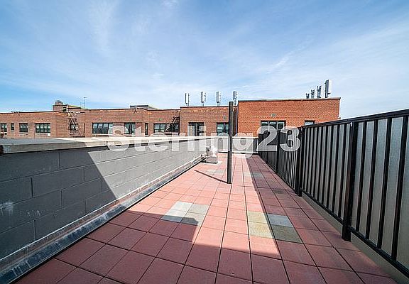 4th image of 45 Hinckley Pl #7D