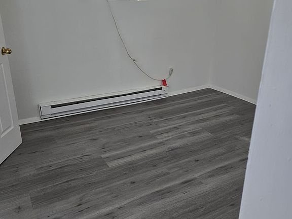 4th image of 1181 Elizabeth Ave APT 2