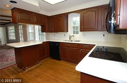 5th image of 7908 Stirrup Cup Ln