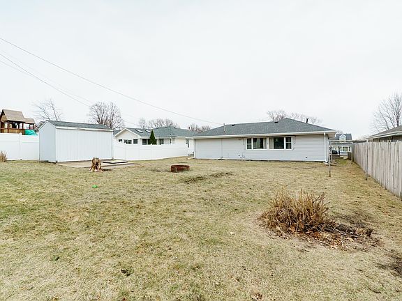 2nd image of 2909 S Cornelia St