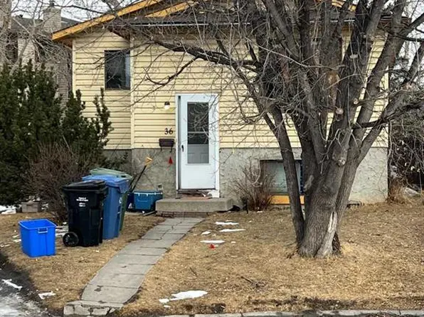 36 W Castleglen Pl NE, Calgary, AB T3J 1Y5