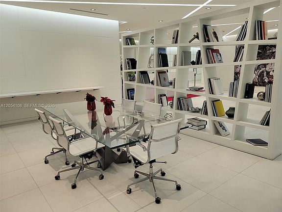 5th image of 4250 Biscayne Blvd APT 806