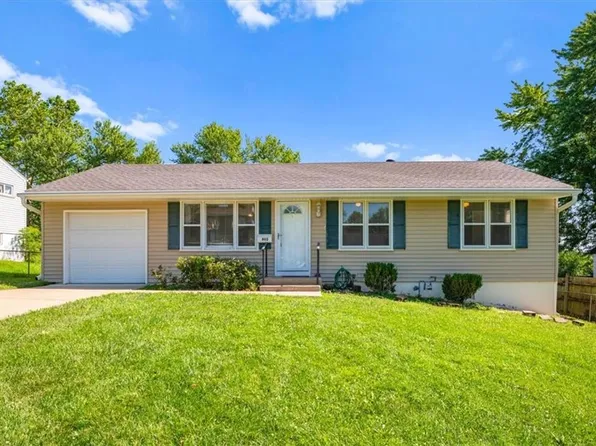 802 W 39th St N, Independence, MO 64050