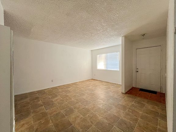 2nd image of 6051 Abronia Ave