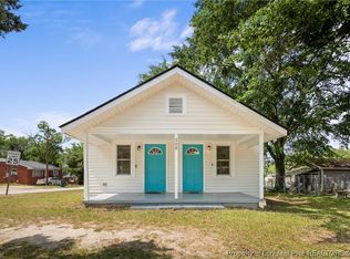 208 Scarborough St #A-B, Spring Lake, NC 28390