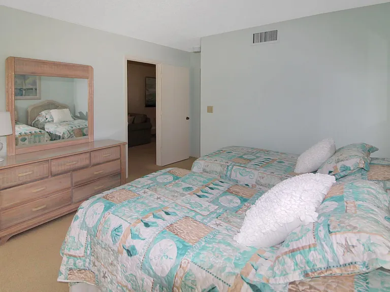 441 Cerromar Ln #404 — Photo 16