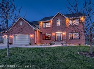 4215 NW 164th St, Clive, IA 50325