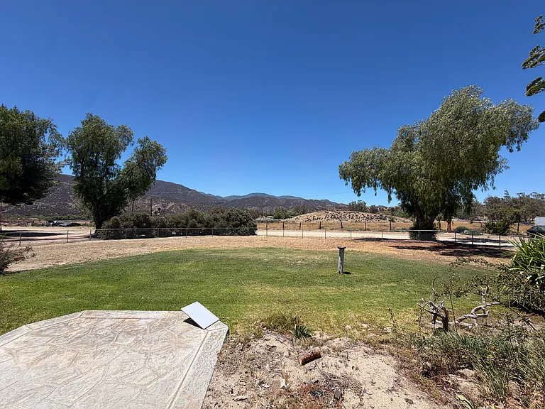 44027 White Mountain Rd — Photo 22