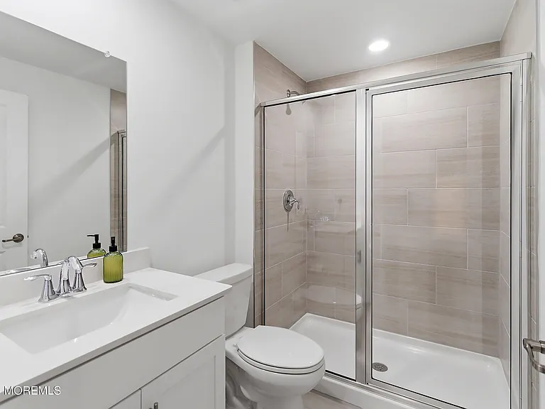 1402 Journey Ave — Photo 37