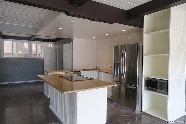 1st image of 371 Kawaihae St #D