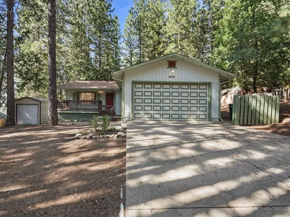 5690 Lupin Ln, Pollock Pines, CA 95726