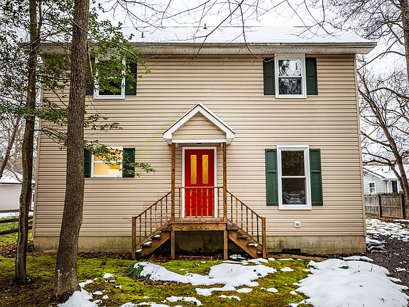 5th image of 343 Lake Dr