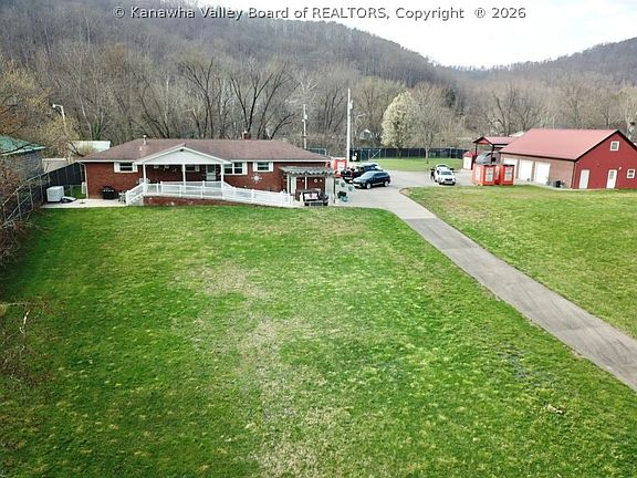 2nd image of 19 River Dr