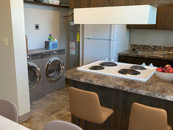 5th image of 1509 Browne Ave APT 15