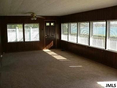 5th image of 362 Maiden Ln