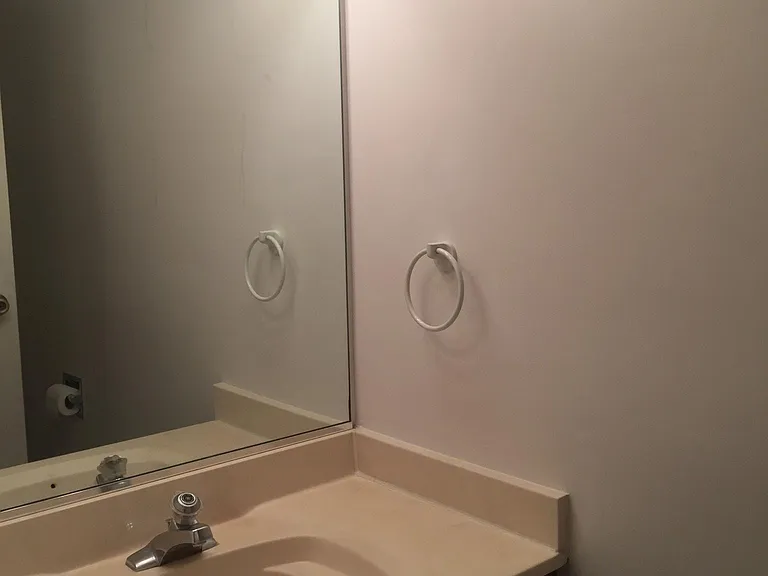 2 Parkside Ct #2 — Photo 9